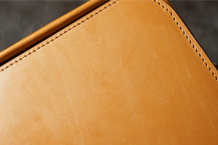 革の素材　ブライドルレザー