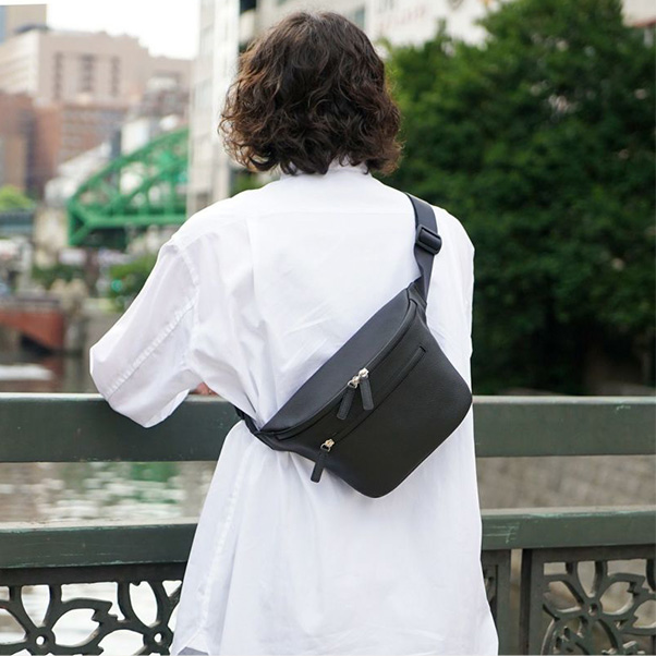 革製スリングショルダーボディバッグ