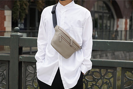 革バッグ コンパクト