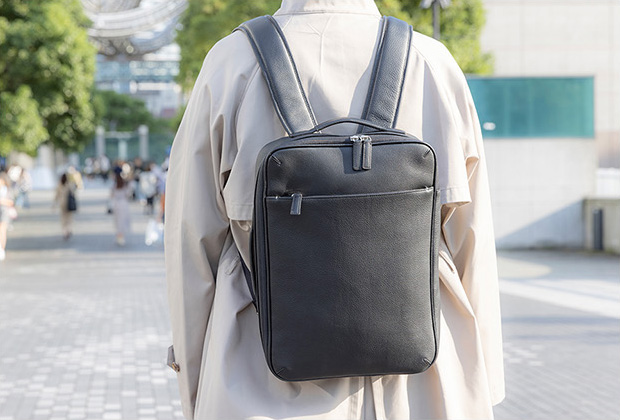 革バッグ オンオフ兼用