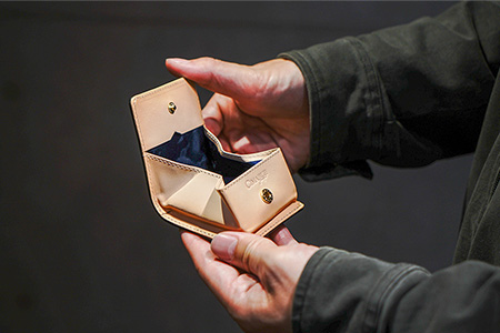 革財布 ボックス型小銭入れ