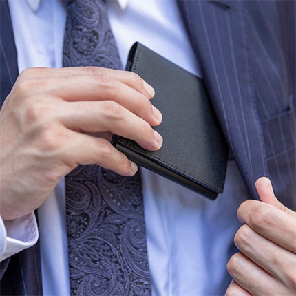 二つ折り革財布 タスカ