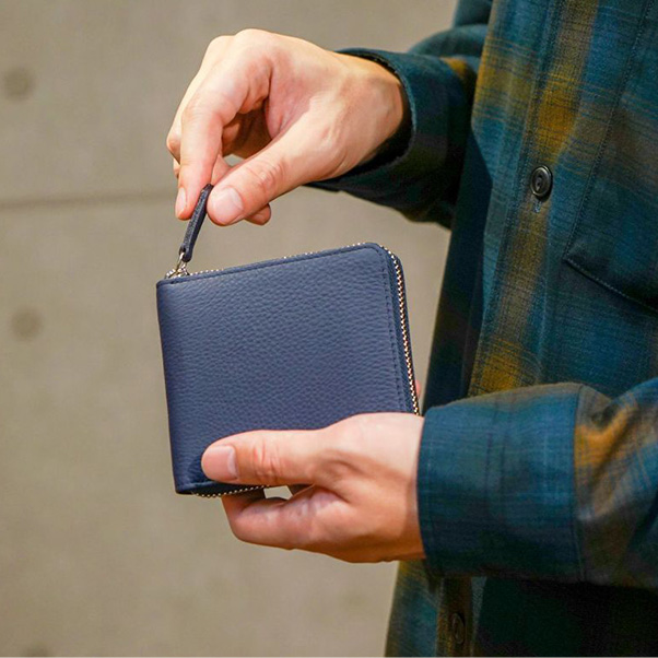 二つ折りラウンドファスナー革財布 フレンチカーフ
