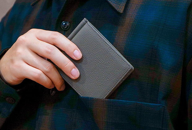 革の薄マチ財布