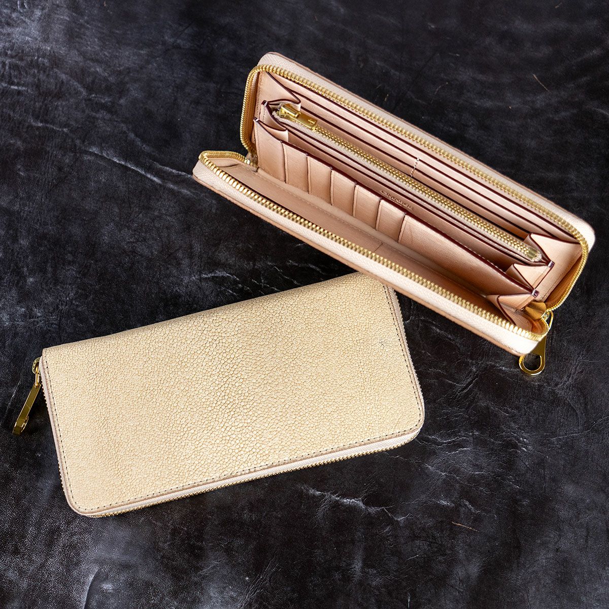 ガルーシャ長財布　ベージュ