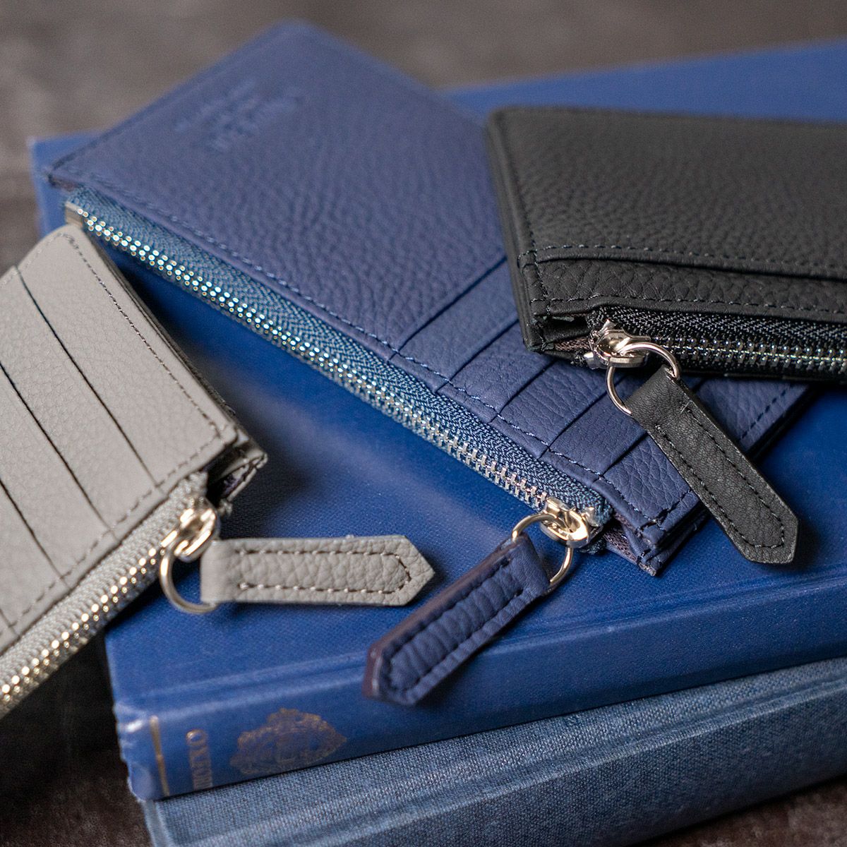 フレンチカーフフラグメントケース（ポケッタブル財布