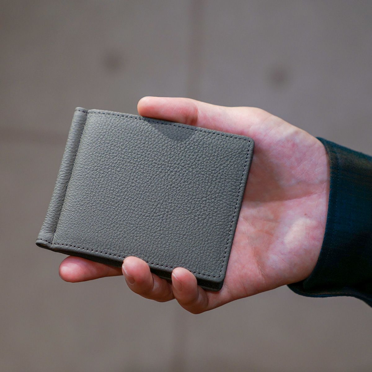 フレンチカーフマネークリップ 二つ折り札ばさみ | マネークリップ