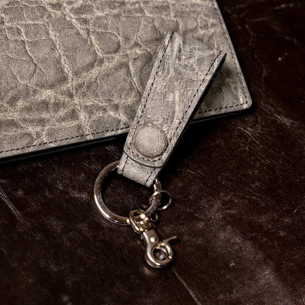 エレファントレザー ストラップキーホルダー | キーケース