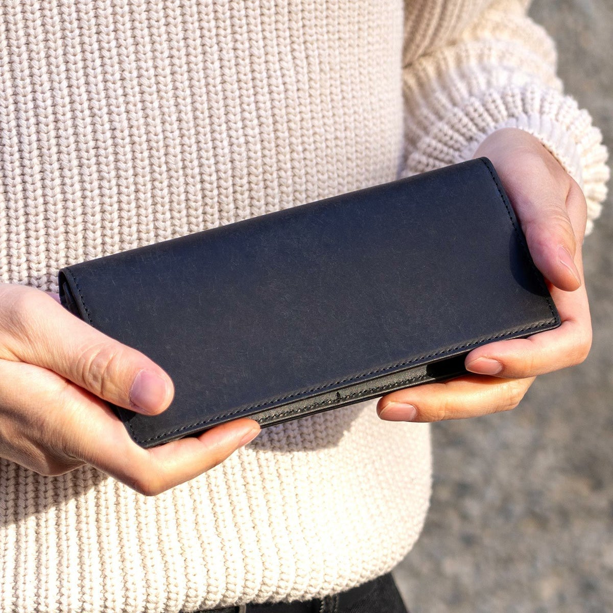 ファビオ フラップロングウォレット（かぶせ長財布）