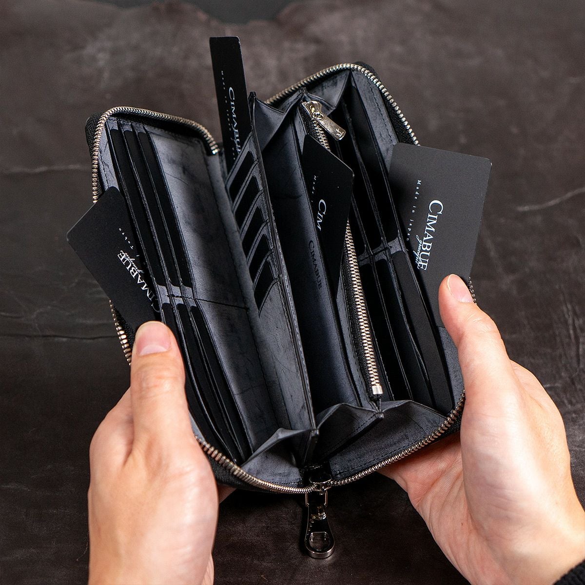 ナイルクロコダイルRFロングウォレット（ラウンドファスナー長財布