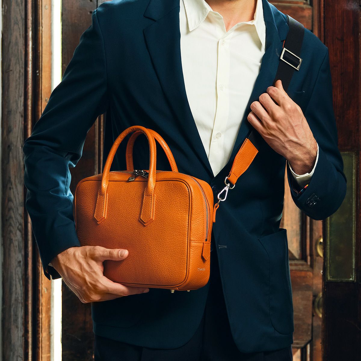 000000000353-01.jpg?size=l&w=